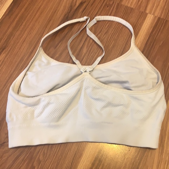 White sports bra - Picture 2 of 3
